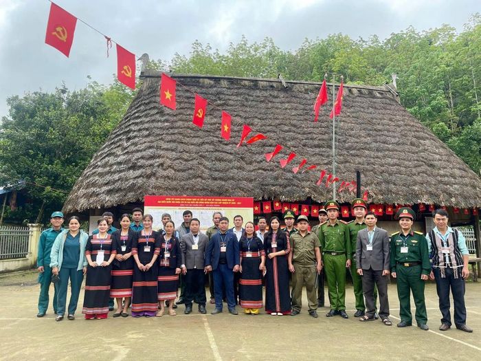 Công an xã Đắc Pring quyết tâm tiếp tục phối hợp với chính quyền xây dựng xã biên giới ngày càng yên bình, giàu đẹp.