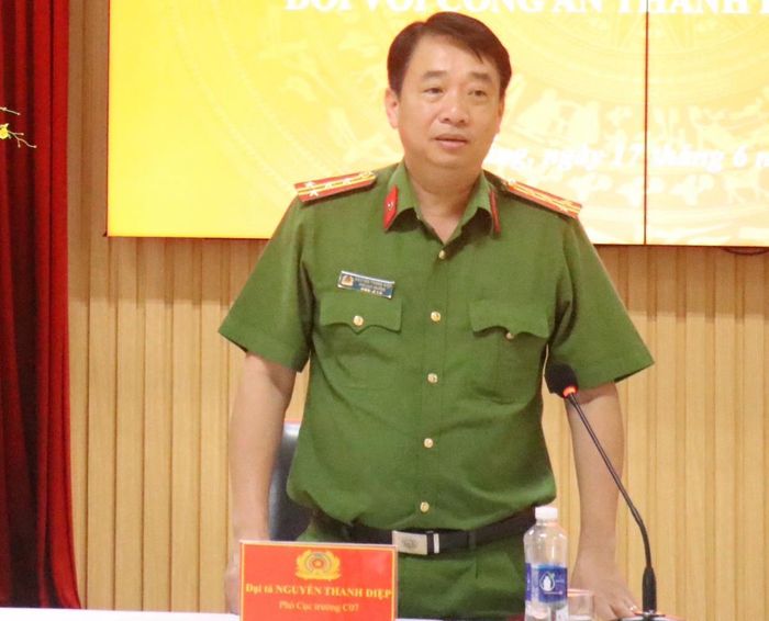 Đại tá Nguyễn Thanh Điệp phát biiểu tại hội nghị