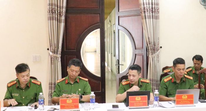 Thành viên đoàn kiểm tra