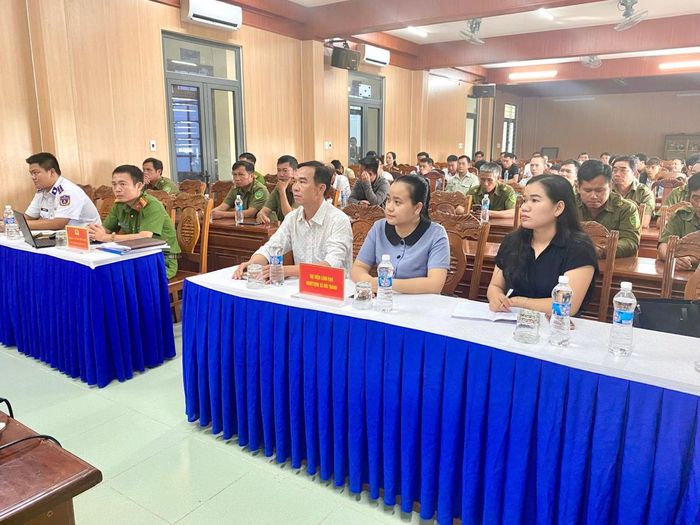 Các đại biểu tham dự hội nghị.