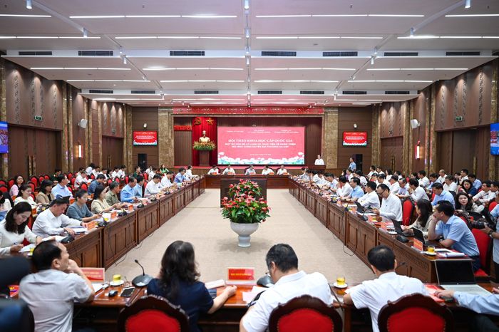  Hội thảo được tổ chức trực tiếp tại TP Hà Nội. Ảnh: ĐỖ TRUNG 