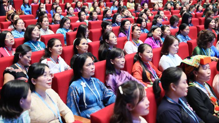 Các đại biểu tham dự Đại hội đại biểu Phụ nữ toàn quốc lần thứ XIV. Ảnh: HÀ NGUYỄN