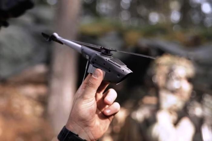 “Black Recon đánh dấu một bước tiến lớn trong lĩnh vực trinh sát tích hợp cho lực lượng mặt đất,” Tiến sĩ JihFen Lei, Chủ tịch Tập đoàn Quốc phòng và Hàng không Vũ trụ Teledyne kiêm Phó Chủ tịch cấp cao của Teledyne Technologies, cho biết.