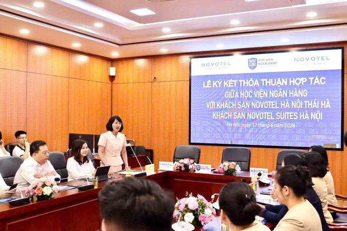 PGS.TS. Phạm Thị Hoàng Anh - Phó Giám đốc Học viện Ngân hàng.