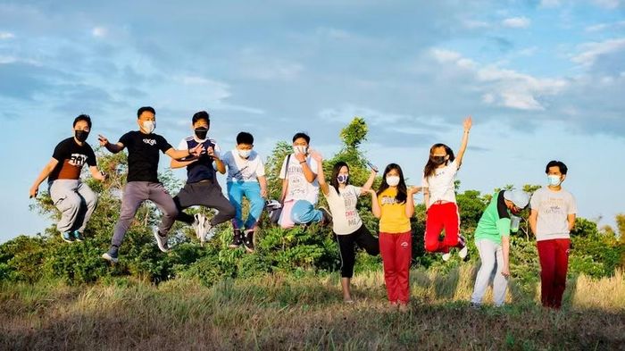 Thay vì tự quyết định toàn bộ kế hoạch hè, cha mẹ có thể hỏi con muốn làm gì trong kỳ nghỉ. Ảnh: Pexels.