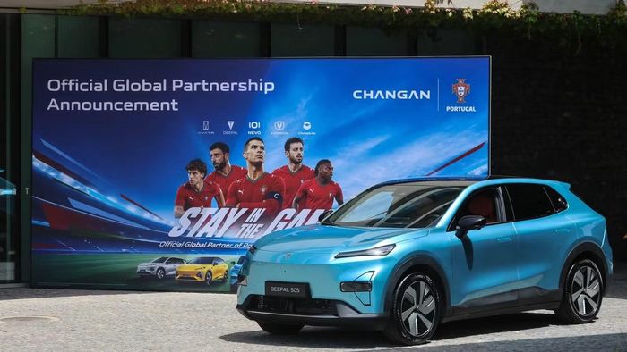 Changan là đối tác toàn cầu của đội tuyển bóng đá Bồ Đào Nha. Ảnh: Changan