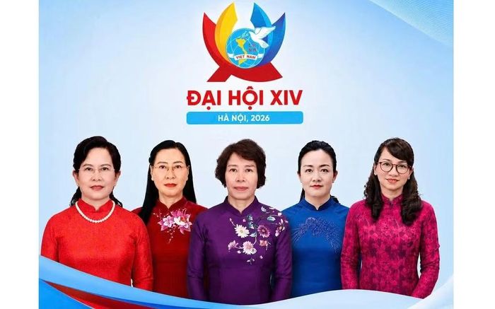 Các nữ Ủy viên Trung ương Đảng tham gia Ban Chấp hành Trung ương Hội LHPN Việt Nam khóa XIV, từ trái qua: bà Lê Thị Thủy, bà Bùi Thị Quỳnh Vân, bà Nguyễn Thị Bích Ngọc, bà Nguyễn Hải Trâm, GS.TS Nguyễn Thị Thanh Mai. Ảnh: Báo Phụ nữ Việt Nam.