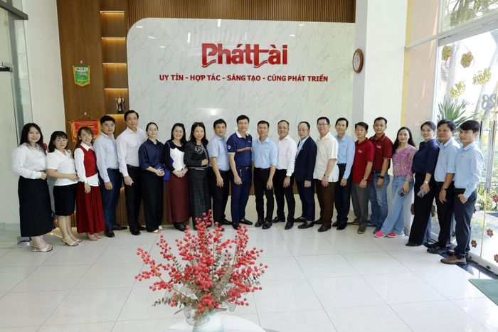 Đoàn làm việc với Công ty CP Phát Tài