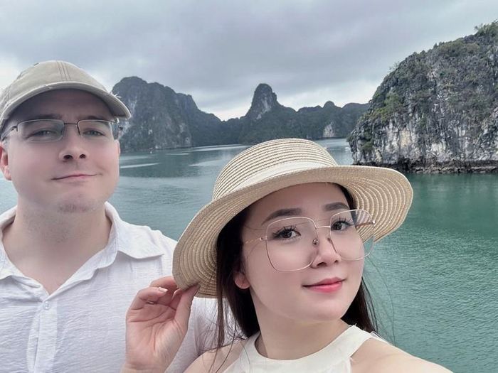 Cặp đôi nên duyên sau 3 lần tình cờ chạm mặt