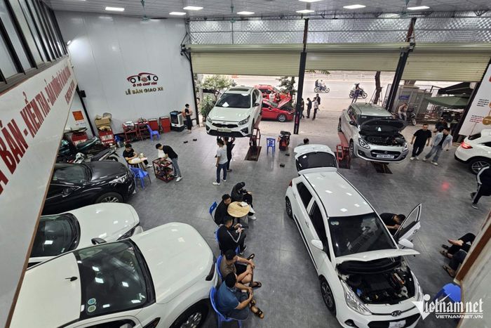 Người mua nên tìm các trung tâm kiểm tra xe uy tín để đánh giá chính xác tình trạng xe cũ. Ảnh: Ngô Minh