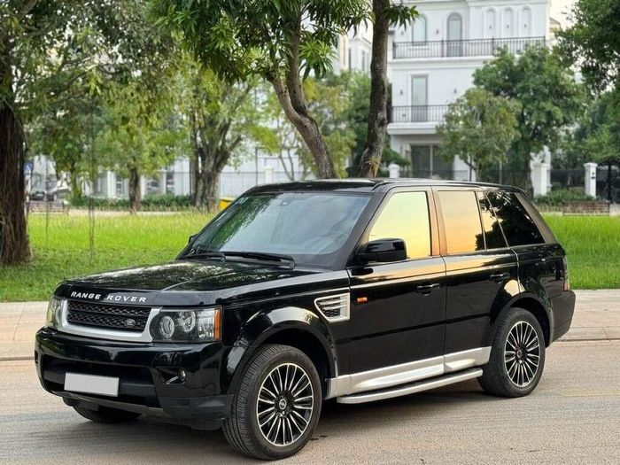 Range Rover Sport HSE 2008. Ảnh: Phong Minh.
