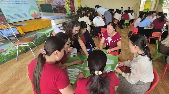 Các hoạt động tập huấn từ dự án TALK (VVOB) góp phần giúp giáo viên và cán bộ quản lý đổi mới cách tiếp cận chuyên môn