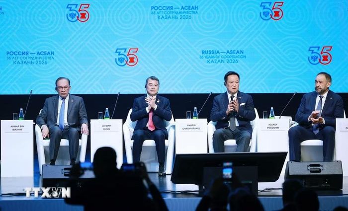 Thủ tướng Lê Minh Hưng tham dự Phiên khai mạc Diễn đàn Doanh nghiệp Nga-ASEAN. (Ảnh: Dương Giang/ TTXVN)