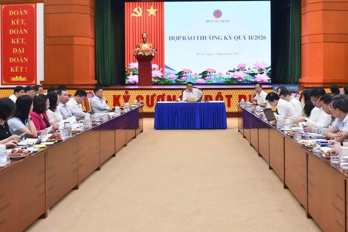 Với tinh thần không chủ quan, Bộ đã thiết lập một hệ thống giám sát tiến độ công việc nghiêm ngặt.(Ảnh: Vietnam+)
