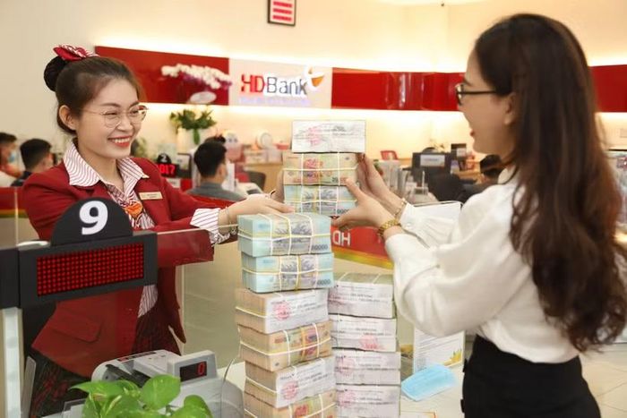 Ngân hàng Nhà nước đề xuất nới trần vốn ngắn hạn cho vay trung, dài hạn lên 40%. (Ảnh: Vietnam+)