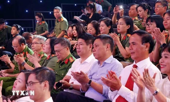 Các đại biểu tham dự buổi lễ. (Ảnh: Phạm Kiên/TTXVN)
