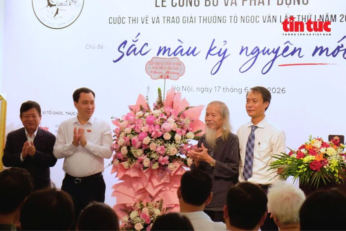 Lễ phát động Cuộc thi vẽ và trao Giải thưởng Tô Ngọc Vân lần thứ I.