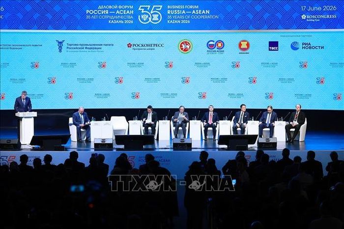 Phiên khai mạc Diễn đàn Doanh nghiệp Nga-ASEAN. Ảnh: Dương Giang/TTXVN