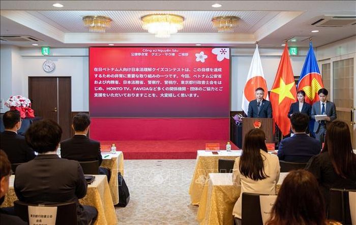 Ông Nguyễn Sáu, Công sứ Đại sứ quán Việt Nam tại Nhật Bản phát biểu tại buổi Lễ.