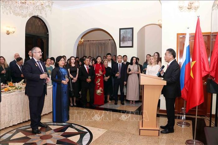 Quang cảnh lễ kỷ niệm Ngày nước Nga tại Thành phố Hồ Chí Minh.