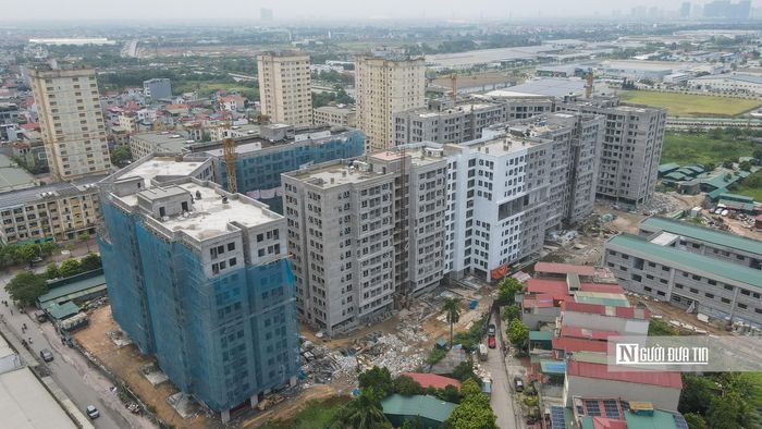 Được biết, nhà ở xã hội CT3 Kim Chung là dự án thành phần thuộc dự án đầu tư xây dựng khu nhà ở xã hội tại ô đất CT3, CT4 - Khu đô thị mới Kim Chung (tên thương mại: Thăng Long Green City) khởi công vào tháng 10/2018.