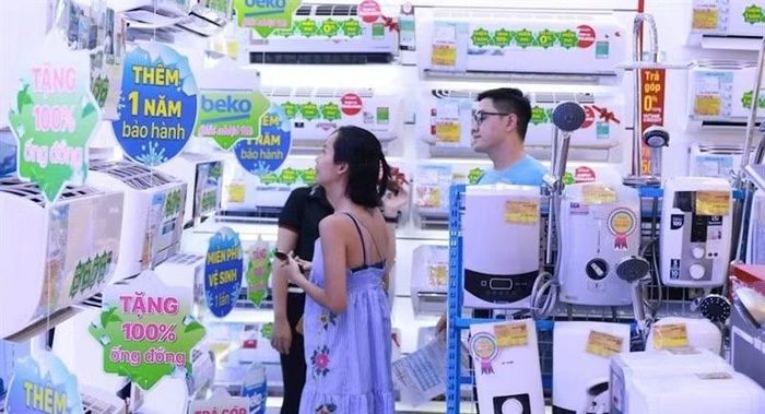 Doanh thu mảng máy lạnh của MWG tăng gấp rưỡi nhờ yếu tố mùa vụ hè. Ảnh minh họa: MWG.