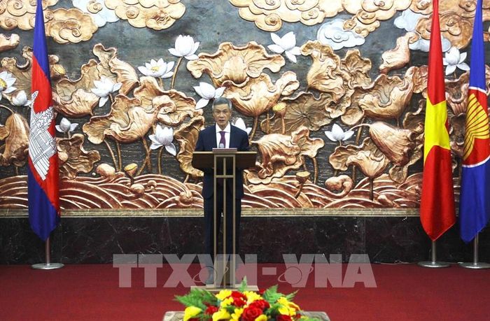 Đại sứ Nguyễn Minh Vũ phát biểu tại buổi lễ. Ảnh: Minh Hưng – PV TTXVN tại Campuchia