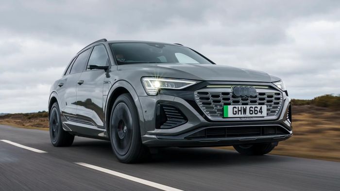 Có 3 chiếc Audi Q8 e-tron cũng bị ảnh hưởng trong đợt triệu hồi này.