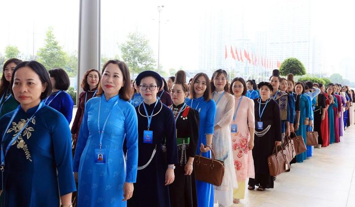 Các đại biểu tham dự Đại hội đại biểu Phụ nữ toàn quốc lần thứ XIV