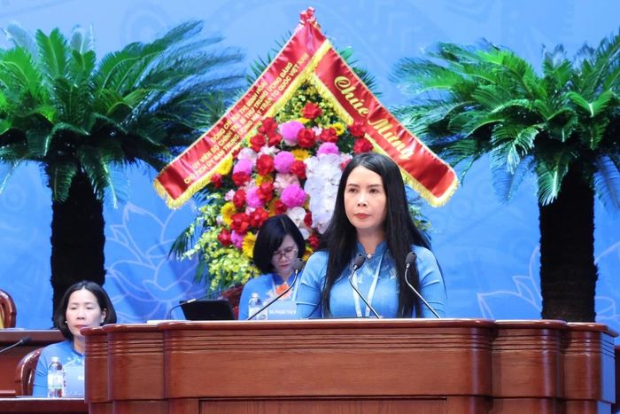 Phó Chủ tịch Thường trực Hội LHPN Việt Nam Trần Lan Phương đã trình bày tóm tắt Đề án nhân sự