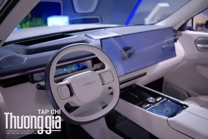 Nhiều trang bị tiện nghi hiện đại bậc nhất thị trường hiện nay đều có trên Lynk & Co 900