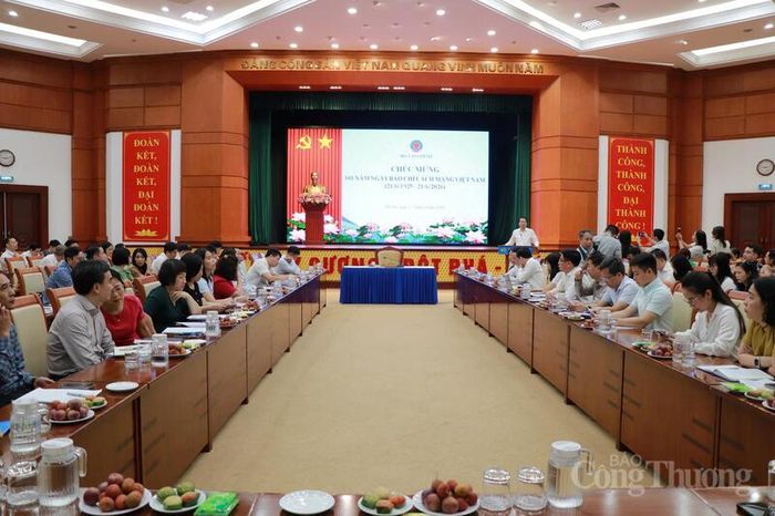Bộ Tài chính tổ chức họp báo thường kỳ quý II/2026. Ảnh: Thanh Tuấn