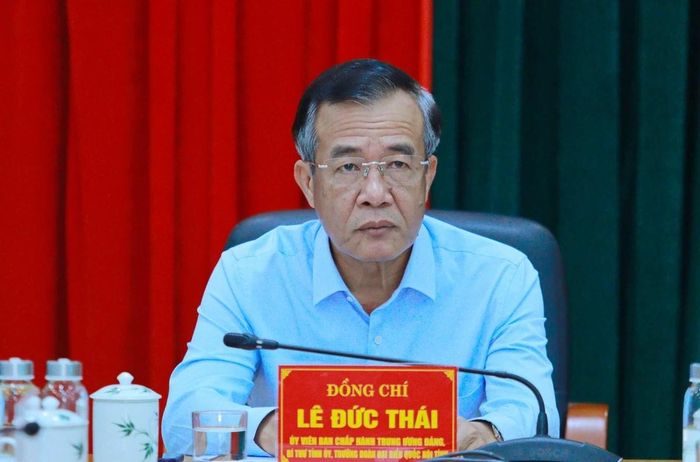 Bí thư Tỉnh ủy Lê Đức Thái chủ trì buổi làm việc.