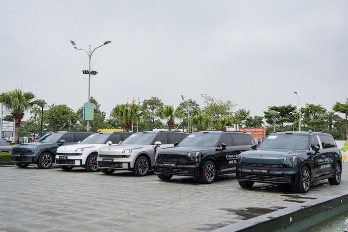 Mẫu xe SUV Full Size Lynk&amp;Co 900 vừa được ra mắt tại thị trường Việt.