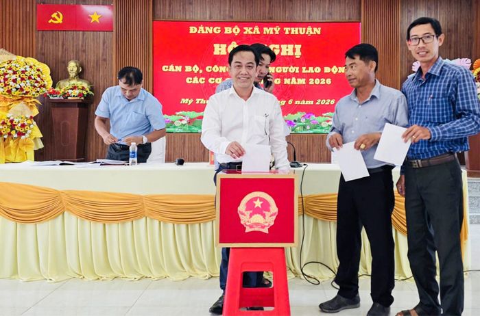 Các đại biểu bầu Ban Thanh tra Nhân dân nhiệm kỳ 2025 - 2027.