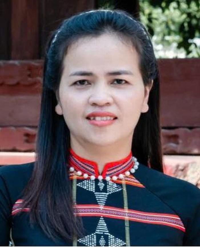 Chị Lê Kim Vị, Chủ tịch Hội Liên hiệp Phụ nữ xã Tây Giang.