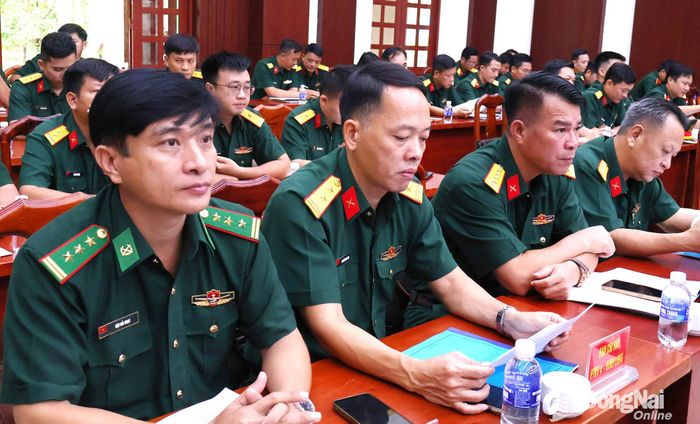 Các đại biểu tham dự diễn tập. Ảnh: Nguyệt Hà