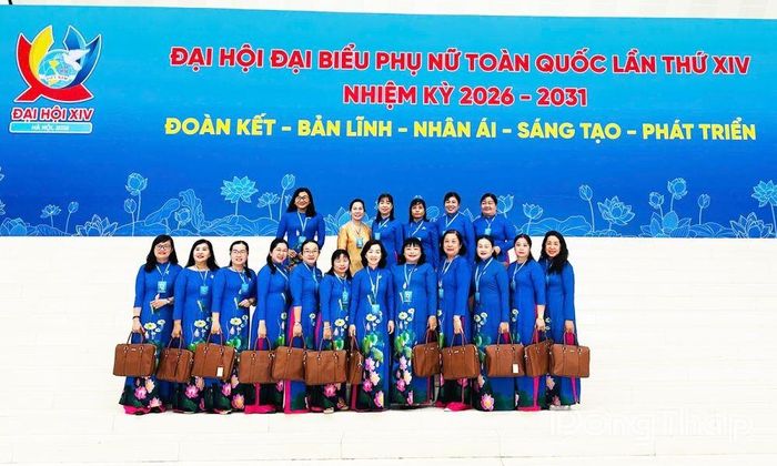 Đoàn đại biểu Phụ nữ tỉnh Đồng Tháp.