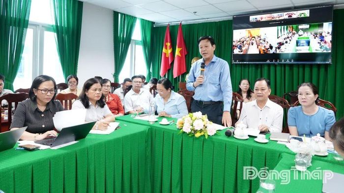 TS.BS Nguyễn Văn Dương, Giám đốc Sở Y tế phát biểu tại điểm cầu Sở Y tế.