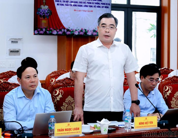 Lãnh đạo các ban, sở, ngành của tỉnh phát biểu tại buổi làm việc.