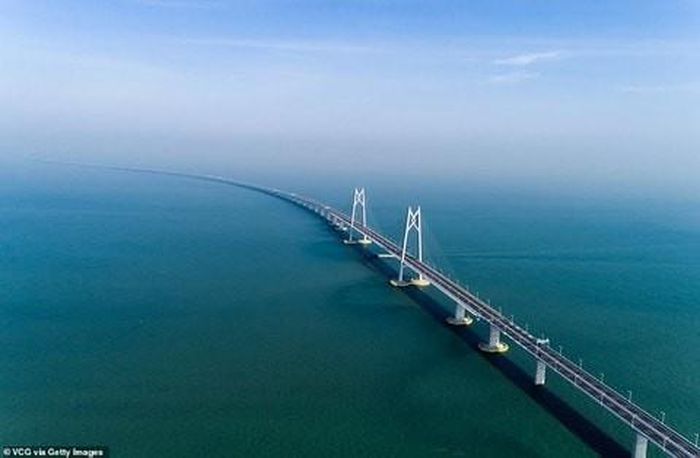 Siêu cầu là minh chứng cho xu hướng tích hợp nhiều loại hình hạ tầng trong cùng hệ thống. Ảnh: Getty