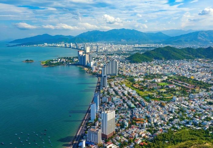 Tỉnh Khánh Hòa hiện đang phấn đấu lên thành phố trực thuộc Trung ương trong tương lai. Ảnh: Báo Thanh Niên
