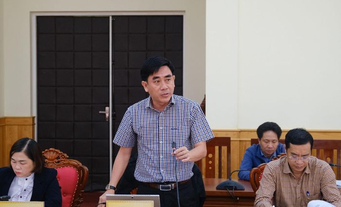 Đại diện lãnh đạo Sở Nông nghiệp và Môi trường báo cáo kết quả thực hiện công tác quản lý và bảo vệ rừng trên địa bàn tỉnh giai đoạn 2021 - 2025