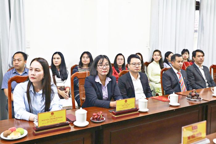Lãnh đạo các sở, ngành và cán bộ, phóng viên, biên tập viên, người lao động Báo và Phát thanh, Truyền hình Lâm Đồng dự
