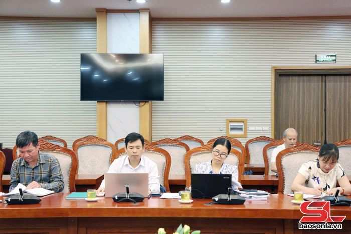 Các đại biểu tham dự Hội nghị.