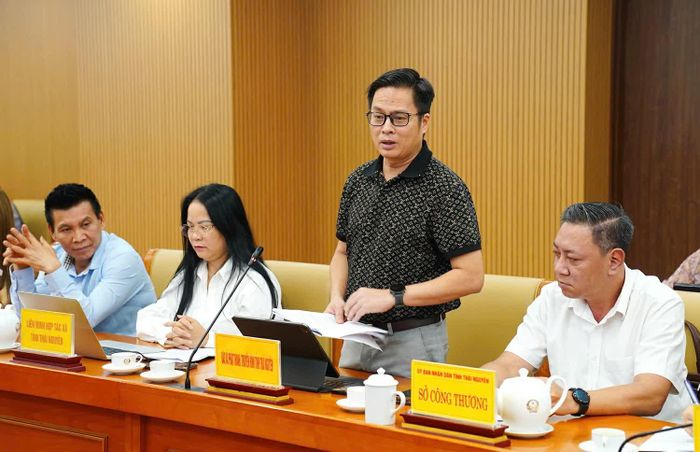 Đại diện Báo và Phát thanh, Truyền hình Thái Nguyên đóng góp ý kiến về các hoạt động trọng tâm trong khuôn khổ Festival Trà Quốc tế - Thái Nguyên năm 2026.