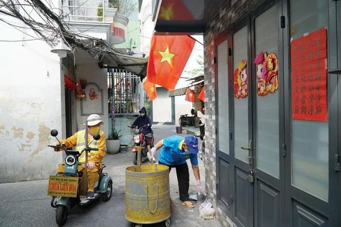 Giữa nhịp sống hiện đại, câu chuyện của CLB Hành Trình Xanh nhắc nhở rằng: xây dựng một thành phố đáng sống không chỉ là trách nhiệm của chính quyền, mà còn là sự chung tay của mỗi người dân