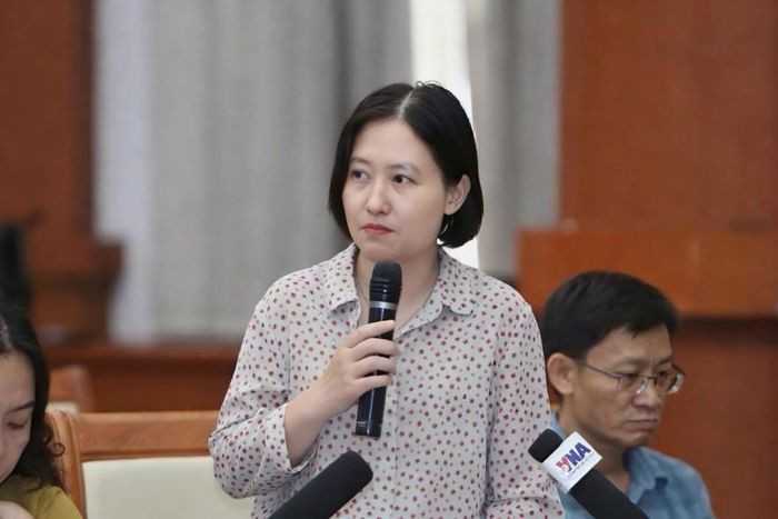 Bà Nguyễn Thu Thủy - Phó Cục trưởng Cục Phát triển Doanh nghiệp nhà nước phát biểu tại họp báo. Ảnh: Đức Minh