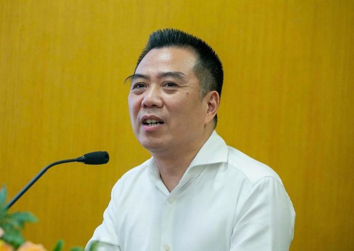 Thứ trưởng Bộ NN&MT Đặng Ngọc Điệp thông tin tại họp báo. Ảnh: Khánh Linh