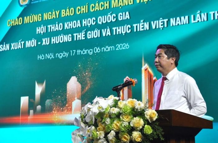 PGS.TS Nguyễn Đào Tùng - Giám đốc Học viện Tài chính phát biểu đề dẫn tại hội thảo.